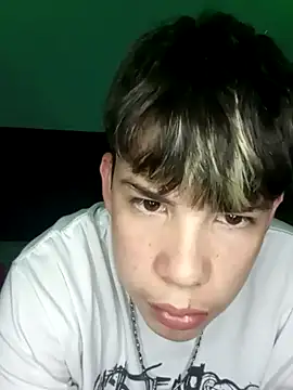 CUB4N1TX xx online show from September 10, 2025, 4:44 am