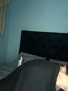 CUB4N1TX xx online show from September 15, 2025, 6:36 am