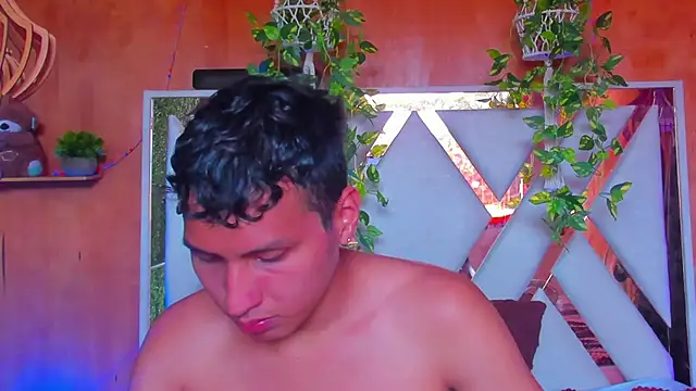 spicy adonhis online show from March 14, 2026, 8:48 pm