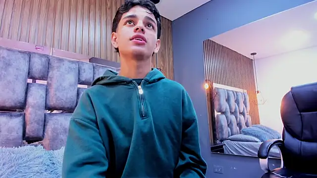 Snapshot of owen__johnson chatting on March 1, 2026, 11:54 am owen johnson online show from March 1, 2026, 11:54 am