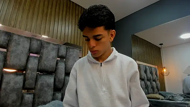 Snapshot of owen__johnson chatting on February 14, 2026, 11:54 am owen johnson online show from February 14, 2026, 11:54 am