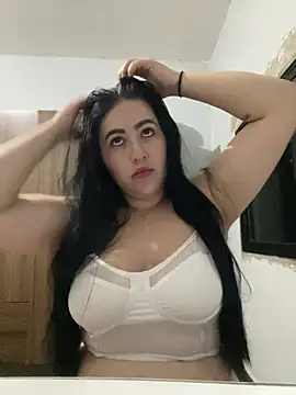 IvettSt  online show from June 20, 2026, 3:44 am