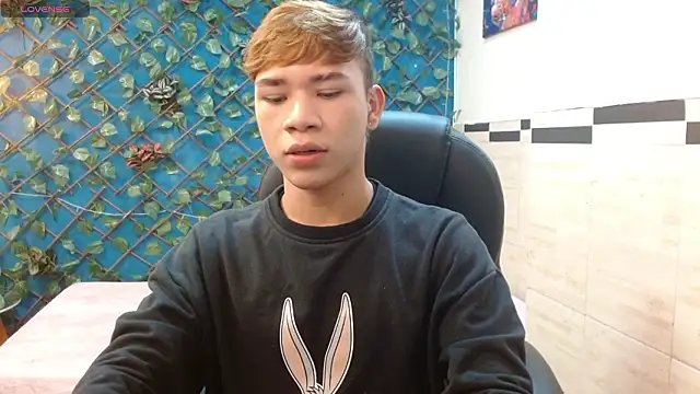 Snapshot of nathanclay chatting on March 5, 2026, 3:47 am nathanclay online show from March 5, 2026, 3:47 am