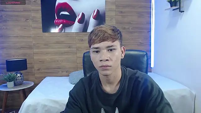 nathanclay online show from March 19, 2026, 4:34 am