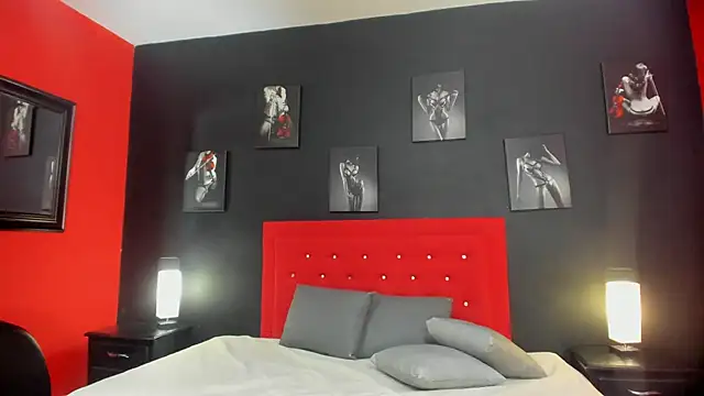 lilyth adam online show from February 26, 2026, 7:58 pm