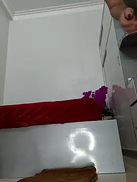 Jess-Thuy online show from February 20, 2026, 8:16 am