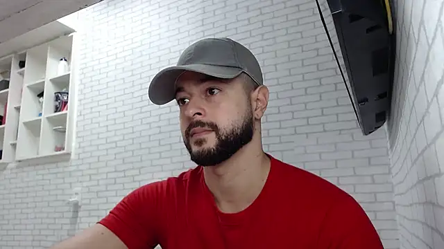 BombeiroHotx online show from April 27, 2026, 9:57 pm