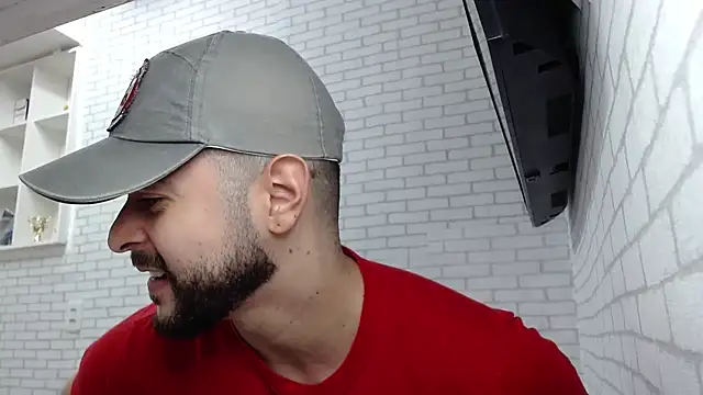 BombeiroHotx online show from March 2, 2026, 9:44 pm