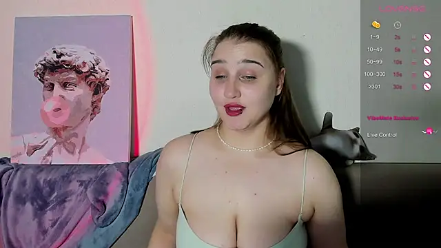 yourlexie online show from September 29, 2025, 1:39 pm