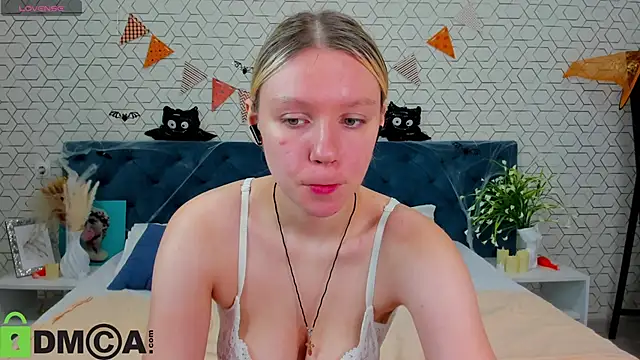 Snapshot of Casey_Miller chatting on October 31, 2025, 1:13 am Casey Miller online show from October 31, 2025, 1:13 am