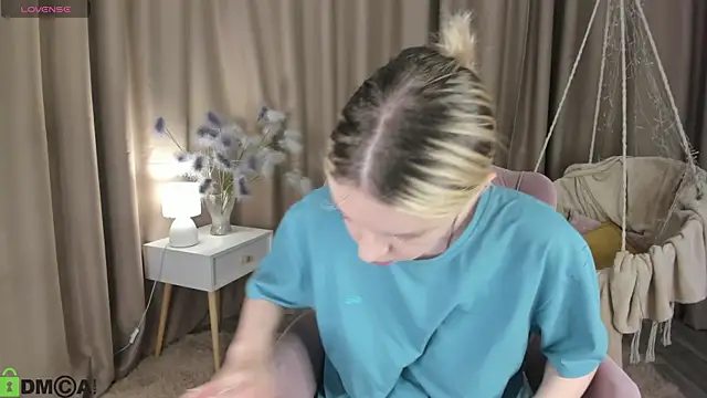 Snapshot of Casey_Miller chatting on October 22, 2025, 10:52 pm Casey Miller online show from October 22, 2025, 10:52 pm