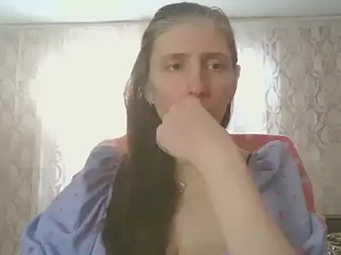 CandiCole online show from January 17, 2026, 7:34 am