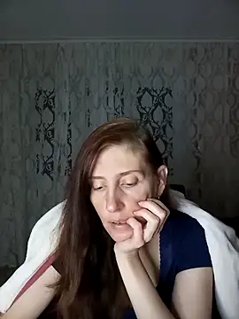 CandiCole online show from November 8, 2025, 3:10 am