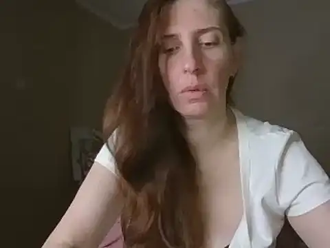 Snapshot of CandiCole chatting on October 6, 2025, 2:13 am CandiCole online show from October 6, 2025, 2:13 am