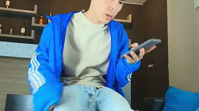 Snapshot of _DantFox_ chatting on September 25, 2025, 8:48 pm  DantFox  online show from September 25, 2025, 8:48 pm