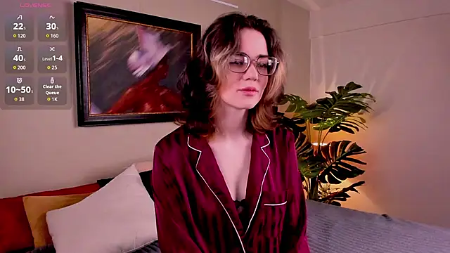 Snapshot of Sunny_Teaze chatting on February 26, 2026, 7:30 am Sunny Teaze online show from February 26, 2026, 7:30 am