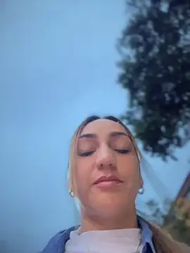 Ninabigtitied online show from March 6, 2026, 11:11 pm