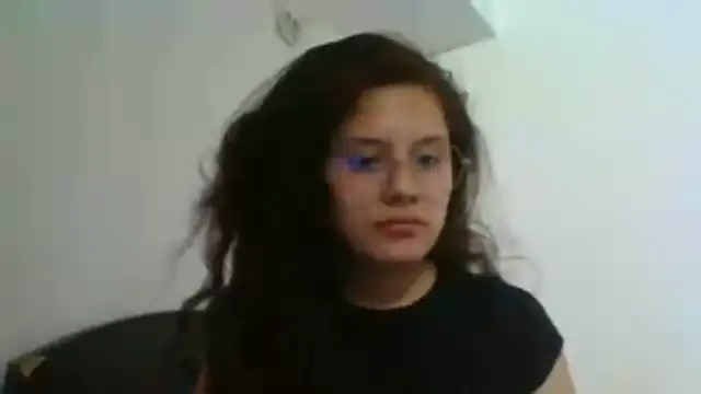 Velvet Moon V online show from April 7, 2026, 10:33 pm