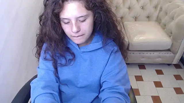 Velvet Moon V online show from March 11, 2026, 1:16 pm