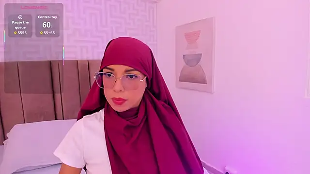 naishaa  online show from March 9, 2026, 1:36 pm