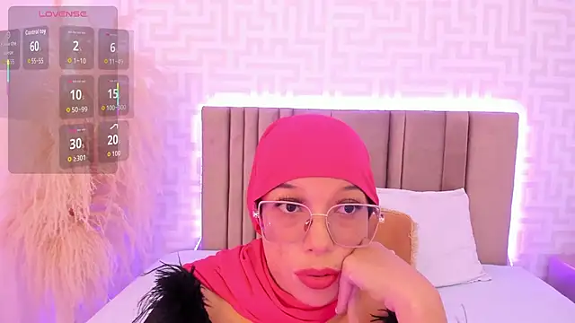 naishaa  online show from March 31, 2026, 6:21 pm