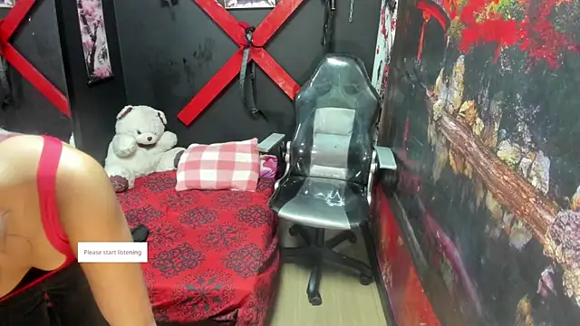 Snapshot of miatentazione chatting on September 16, 2025, 12:17 pm miatentazione online show from September 16, 2025, 12:17 pm