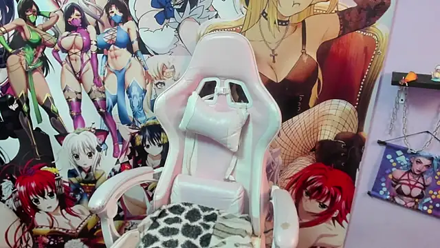 Snapshot of bellaseduzione chatting on October 1, 2025, 12:09 pm bellaseduzione online show from October 1, 2025, 12:09 pm