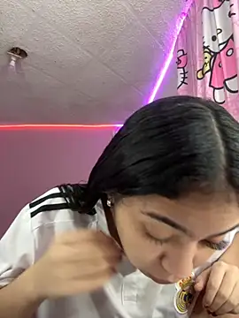 Snapshot of _Alix_7 chatting on October 16, 2025, 5:10 pm Alix 7 online show from October 16, 2025, 5:10 pm