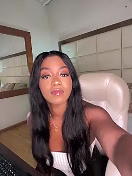 Emmy jacksson online show from September 30, 2025, 4:57 pm