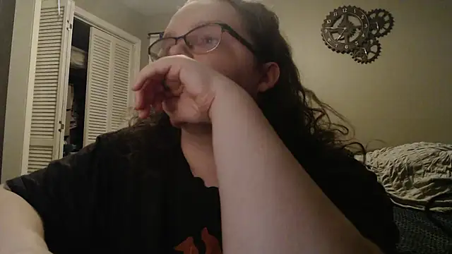 Snapshot of TheMistyPrice chatting on December 19, 2025, 12:29 pm TheMistyPrice online show from December 19, 2025, 12:29 pm