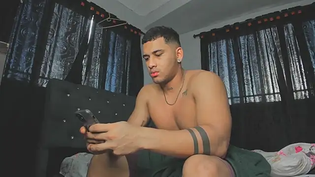 evan hardy online show from September 26, 2025, 9:10 pm