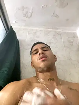 evan hardy online show from October 4, 2025, 1:07 am