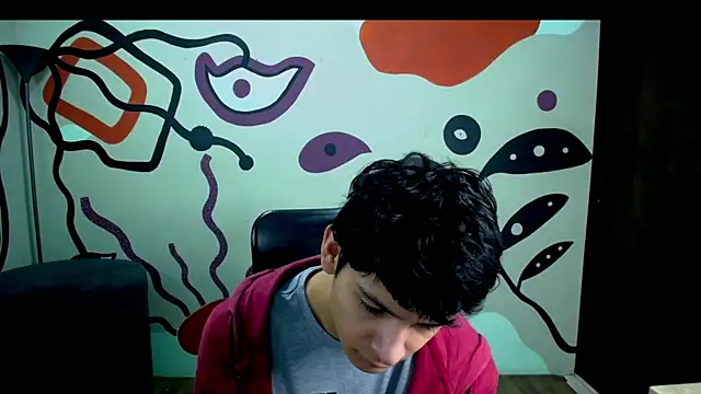 Snapshot of Luca_vega chatting on September 18, 2025, 1:25 pm Luca vega online show from September 18, 2025, 1:25 pm