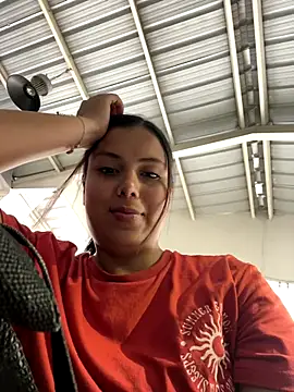 Snapshot of LICEET chatting on September 16, 2025, 2:51 pm LICEET online show from September 16, 2025, 2:51 pm