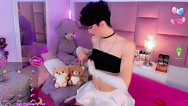 Baby FenixTS online show from November 29, 2025, 5:18 am