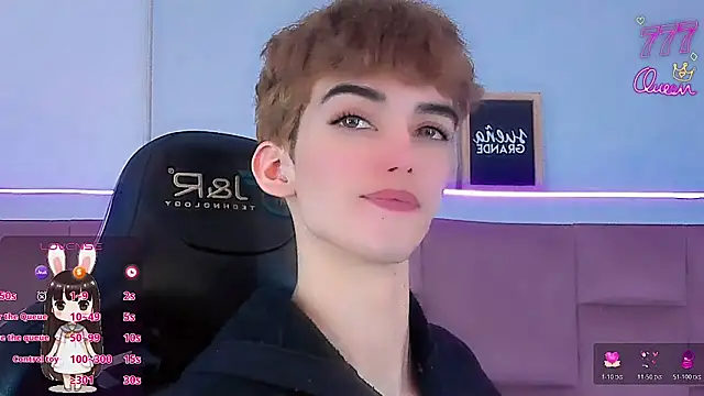 Baby FenixTS online show from February 22, 2026, 6:09 pm