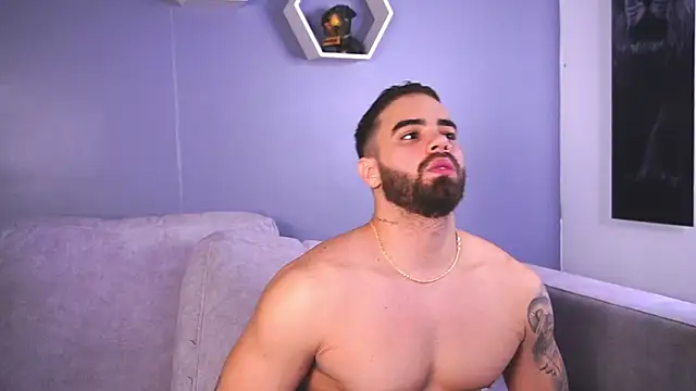 Snapshot of Paul_Phoenix chatting on October 28, 2025, 7:24 pm Paul Phoenix online show from October 28, 2025, 7:24 pm