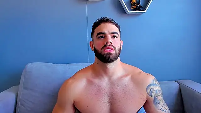 Snapshot of Paul_Phoenix chatting on October 2, 2025, 8:34 pm Paul Phoenix online show from October 2, 2025, 8:34 pm