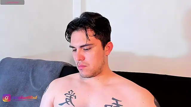 jasonxd9898 online show from March 4, 2026, 2:14 pm