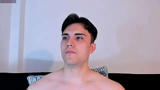 jasonxd9898 online show from September 25, 2025, 1:44 am