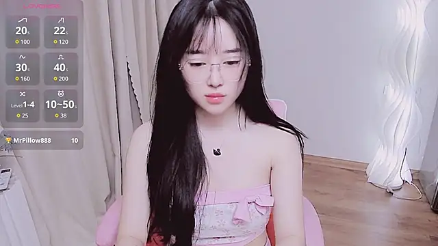 Miu-999 online show from October 11, 2025, 2:12 am