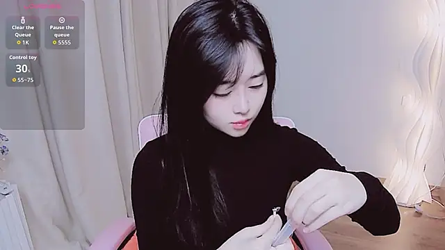 Snapshot of Miu-999 chatting on November 18, 2025, 2:05 am Miu-999 online show from November 18, 2025, 2:05 am