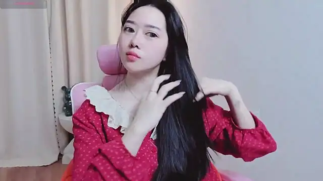 Snapshot of Miu-999 chatting on February 8, 2026, 2:20 am Miu-999 online show from February 8, 2026, 2:20 am