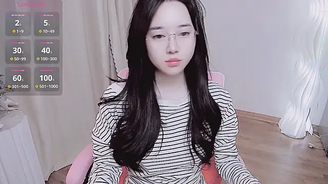 Miu-999 online show from September 23, 2025, 2:07 am