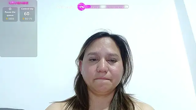 Snapshot of haashkyo chatting on September 17, 2025, 5:20 am haashkyo online show from September 17, 2025, 5:20 am