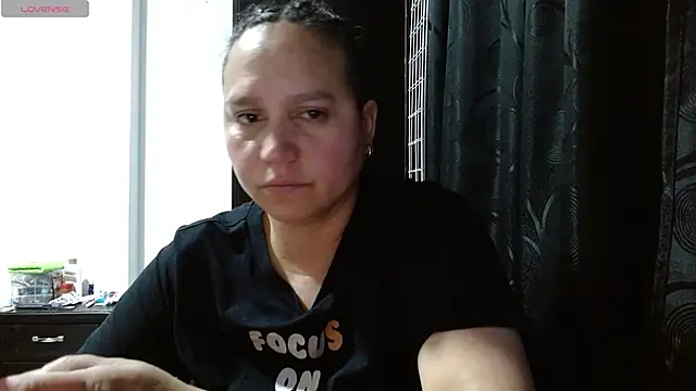 Snapshot of haashkyo chatting on September 23, 2025, 5:25 am haashkyo online show from September 23, 2025, 5:25 am