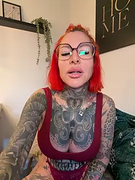 CatCoxx online show from May 22, 2026, 4:54 am