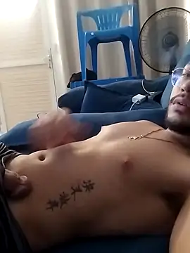 Snapshot of PIROCAO20 chatting on October 26, 2025, 8:31 pm PIROCAO20 online show from October 26, 2025, 8:31 pm