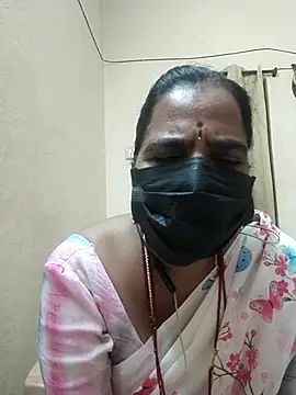 Snapshot of Darshini-Lovely chatting on September 9, 2025, 8:02 am Darshini-Lovely online show from September 9, 2025, 8:02 am