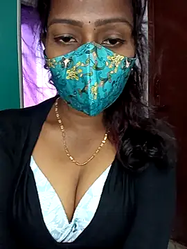 Tamil kavinila online show from October 18, 2025, 4:47 am